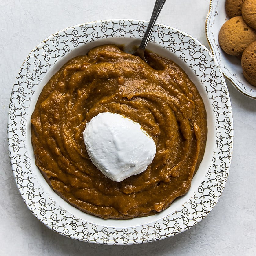 Marshmallow Caramel Pumpkin Dip 2 (1 of 1)